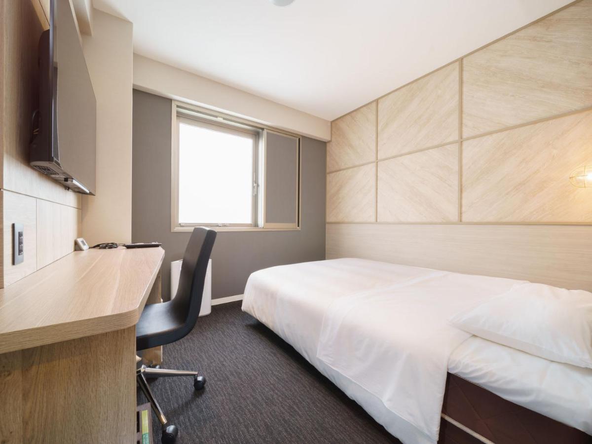 Super Hotel Umeda Higobashi Osaka Buitenkant foto